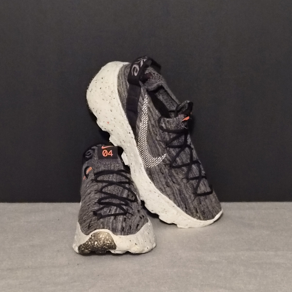 Nike Space Hippie 04 Running Shoes, M9, Like New! Worn Once....